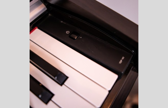 Used Yamaha YDP-141 Satin Rosewood Digital Piano Complete Package (SN:BCQK01059) - Image 10